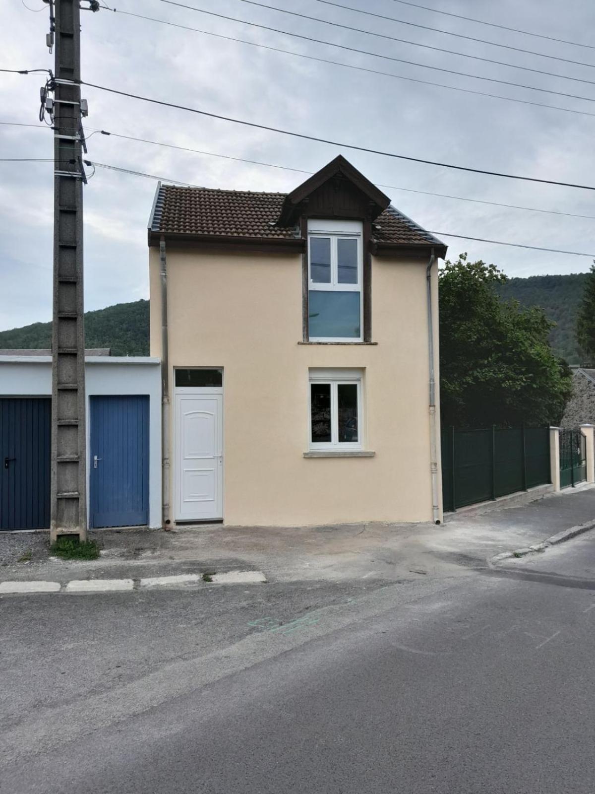 Maison Independante Revin Екстериор снимка